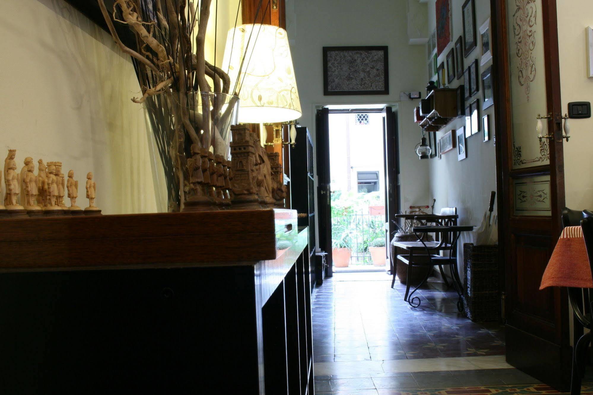 Casa Barbero Charme B&B คาตาเนีย ภายนอก รูปภาพ