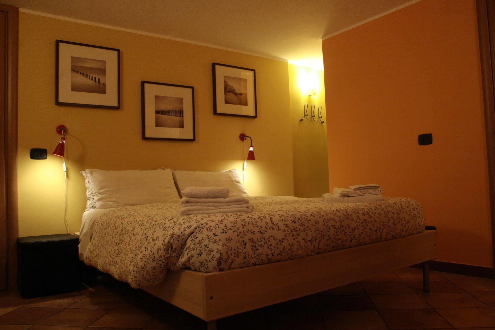 Casa Barbero Charme B&B คาตาเนีย ภายนอก รูปภาพ