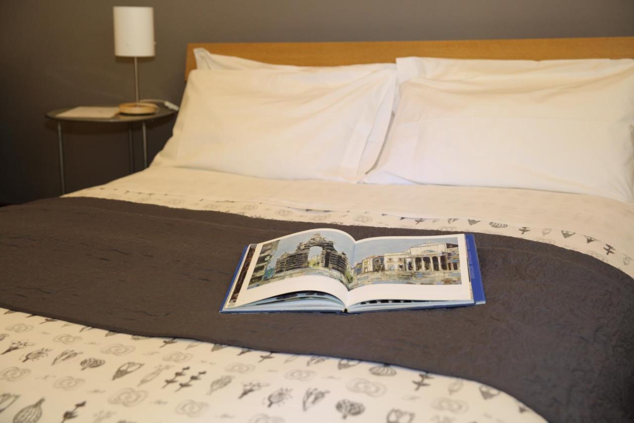 Casa Barbero Charme B&B คาตาเนีย ภายนอก รูปภาพ